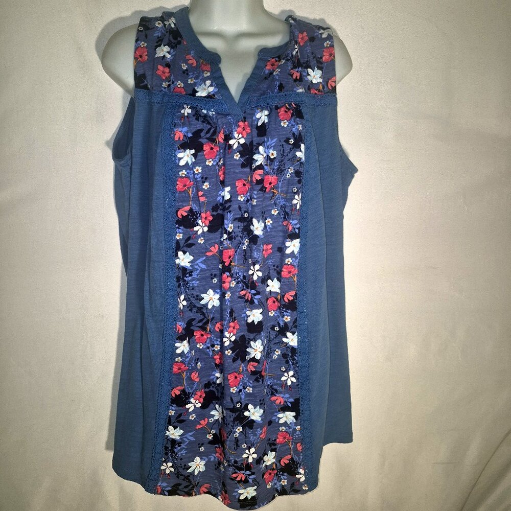 Woman Within stylish floral top, sleeveless, Sky Blue in size Large